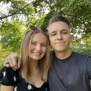 Meet your Posher, Liz